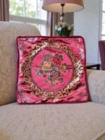 Față de pernă decorativă, bordo cu flori - imagine 2