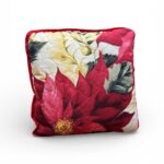 Pernă pui anti-alergică, crem cu flori roșii, 40x40 cm
